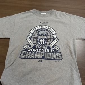 Majestic Shirts - NEW YORK YANKEES T-SHIRT 👕 2009 WORLD SERIES MLB Majestic Shirts - NEW YORK YANKEES T-SHIRT 👕 2009 WORLD SERIES MLB